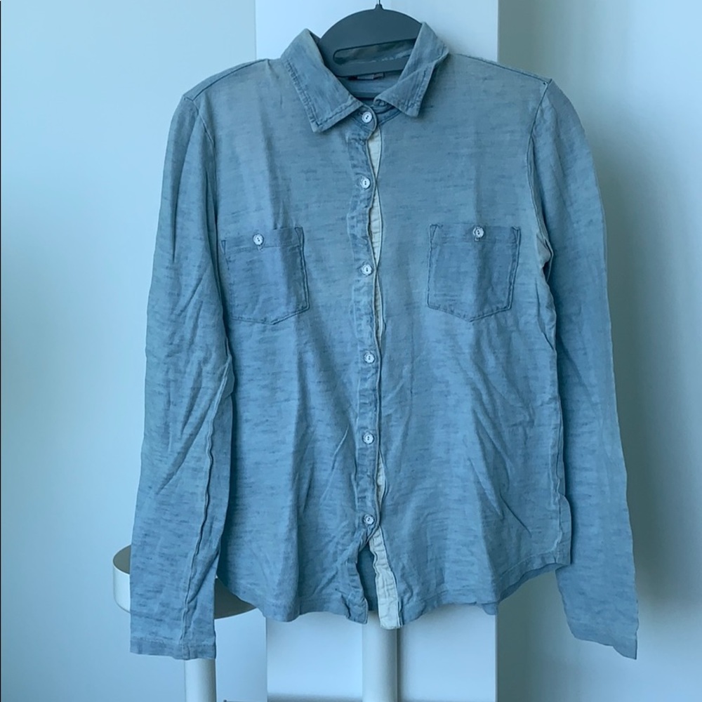Splendid long sleeve stretchy blouse